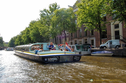 The Artis Royal Zoo canal boat